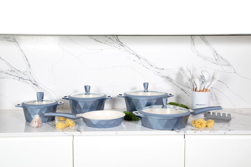 COMBO BLUE★ Batería de cocina Serenity Azul de Mármol 13 pzas. + Utensilios blancos de cocina de silicón con soporte 12 pzas.